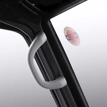 interior colt l300 2